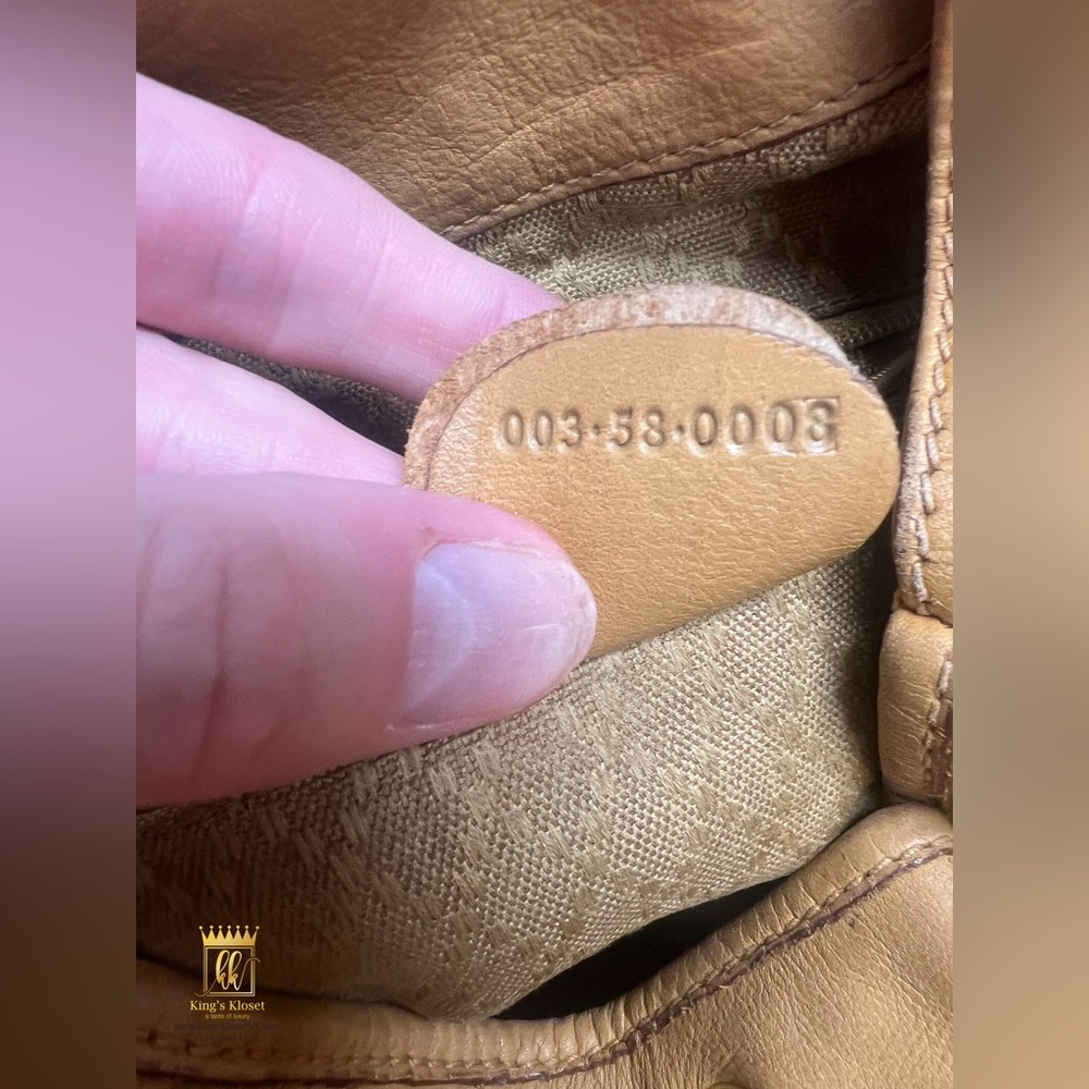 Gucci drawstring leather backpack - image 11